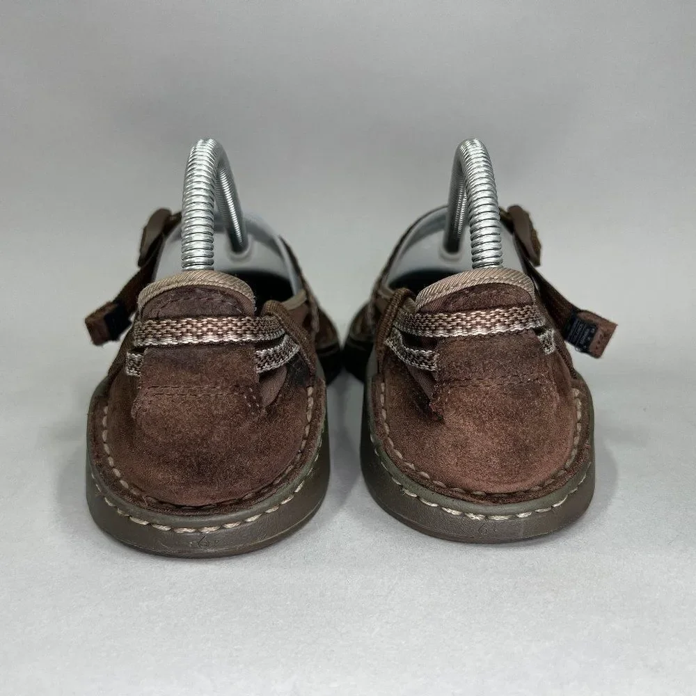 Chaco girl brown